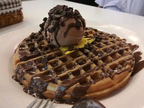 Juz Waffle Cafe